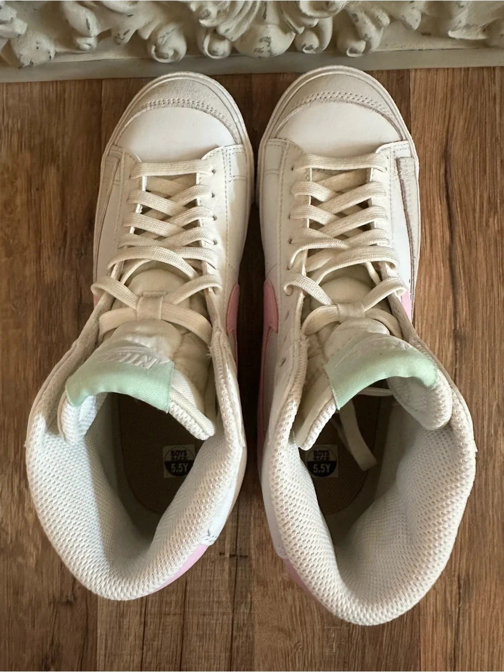 Nike Cream High-Top Sneakers with Pink & Mint Accents 5.5 big kids